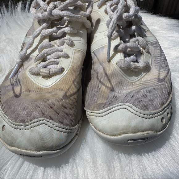 Nfinity Vengeance Cheer  Shoes women’s size 5.5 - Picture 3 of 9